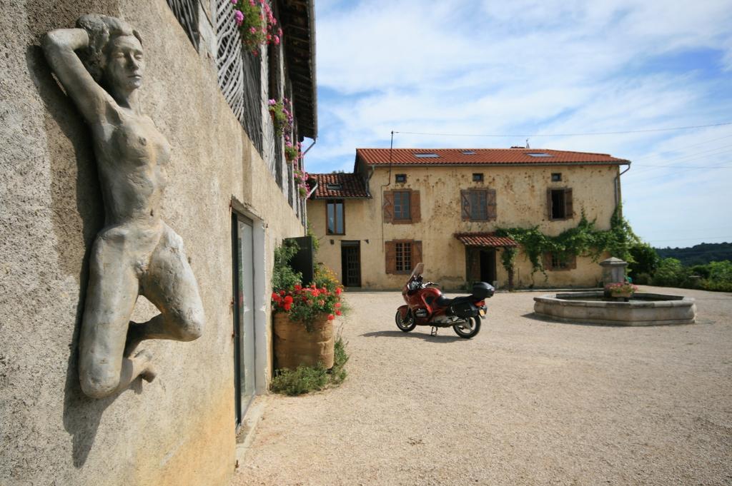 Naturist Hotel Peyraille Libaros Exterior foto